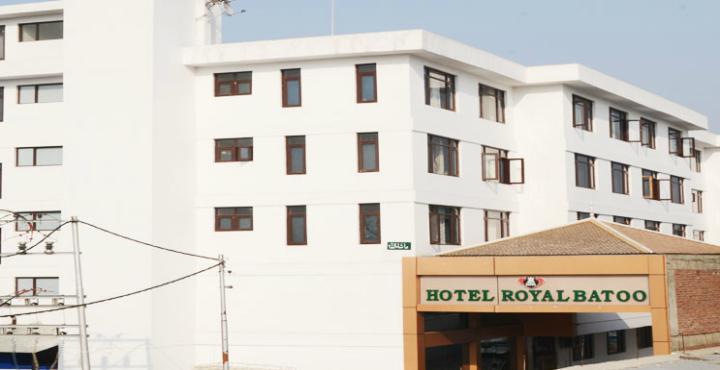 Hotel Royal Batoo Srīnagar Buitenkant foto